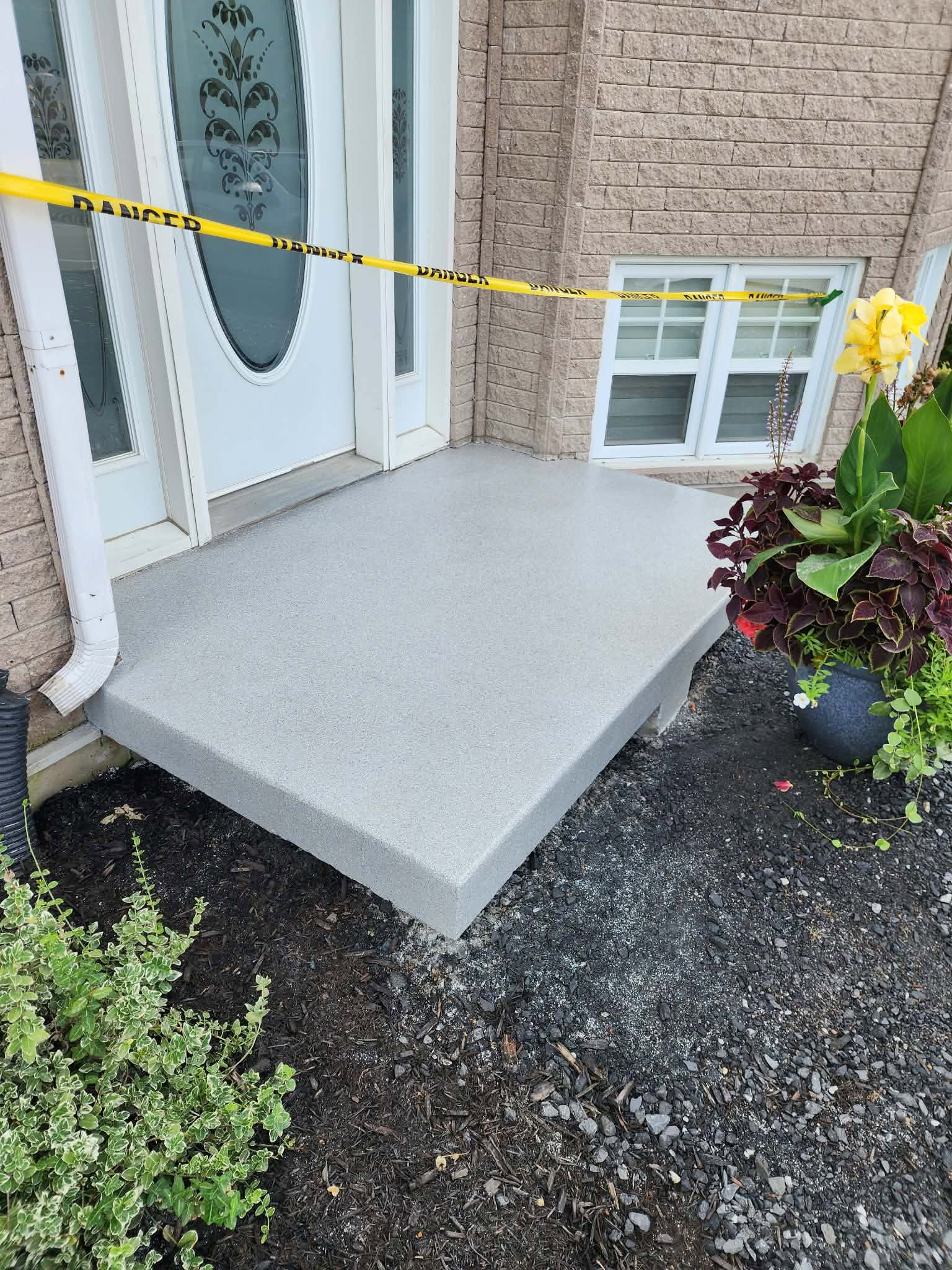 Dalle de béton après revêtement polyaspartique